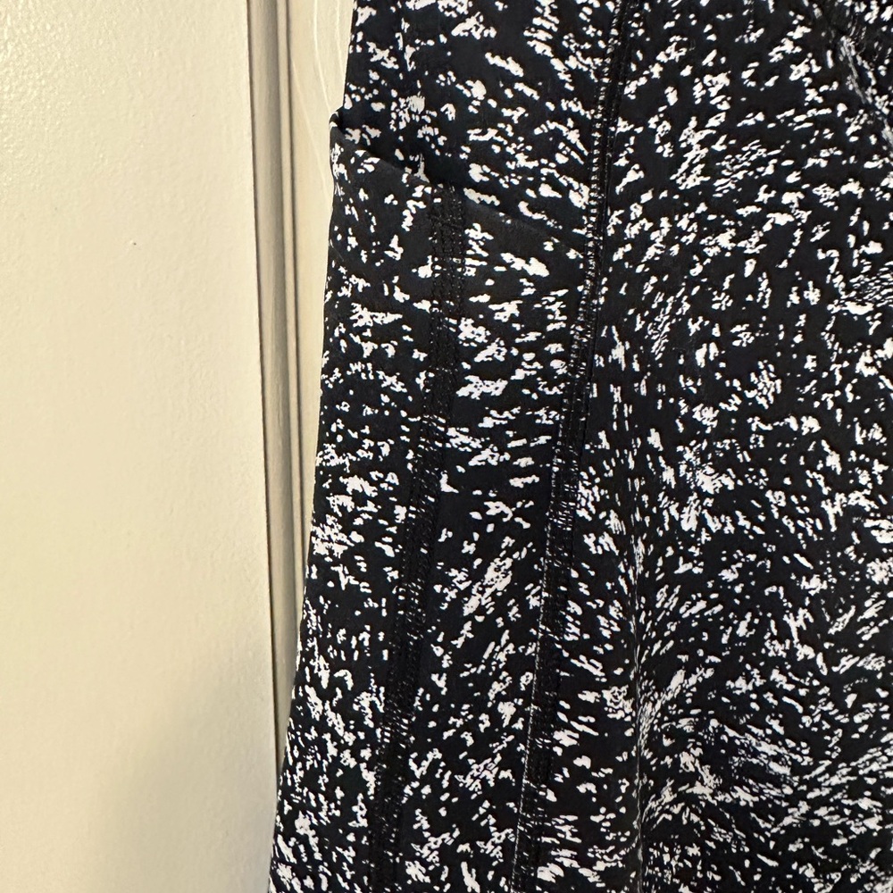 Athleta Patterned Workout Leggings. - image 5